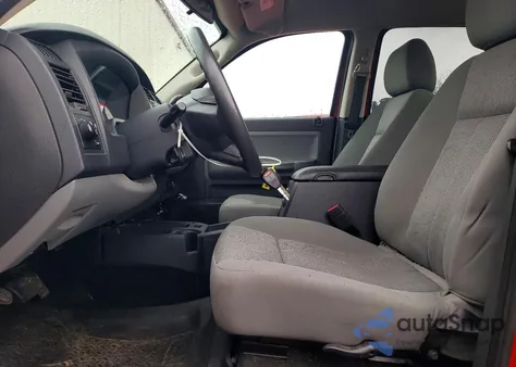 2011 Dodge Dakota Slt z USA, uszkodzony, nr VIN 1D7RW3GK1BS537083